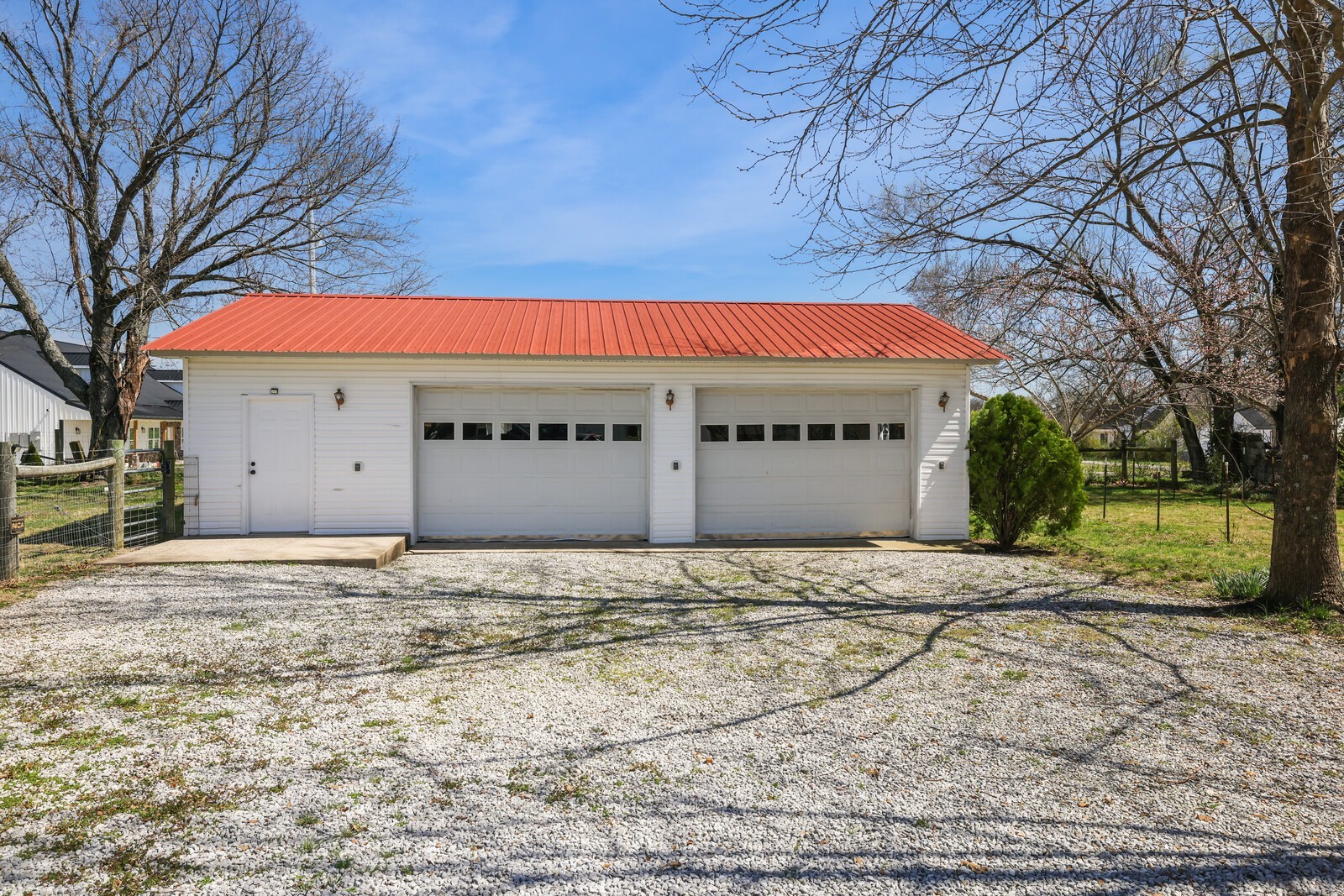 3717 Atkins Rd