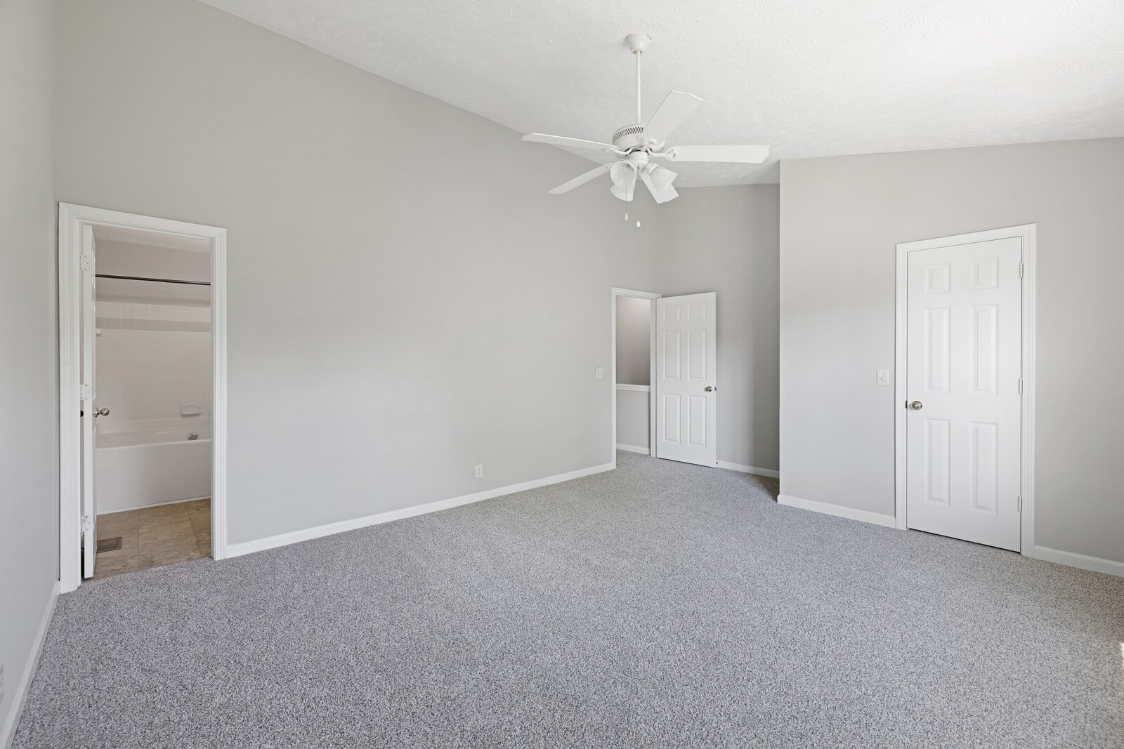 2120 Lebanon Pike Unit: 21