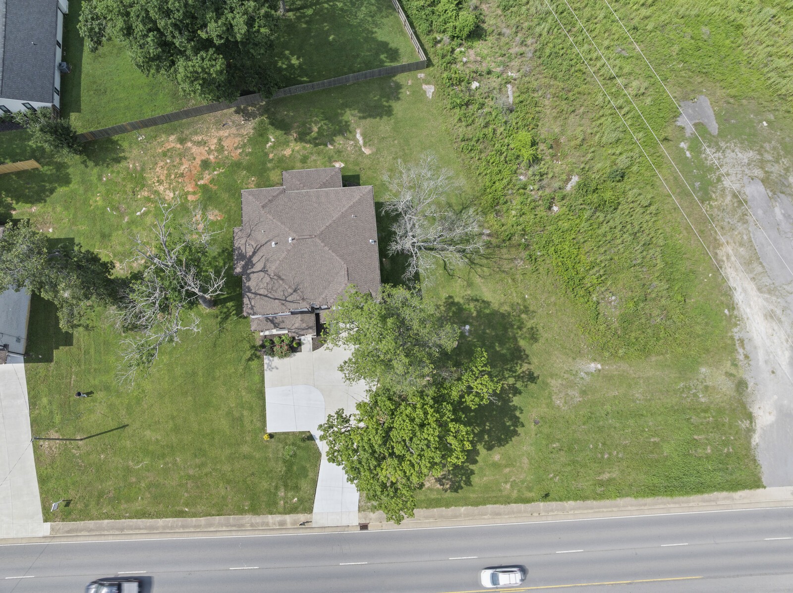 1800 W Main St