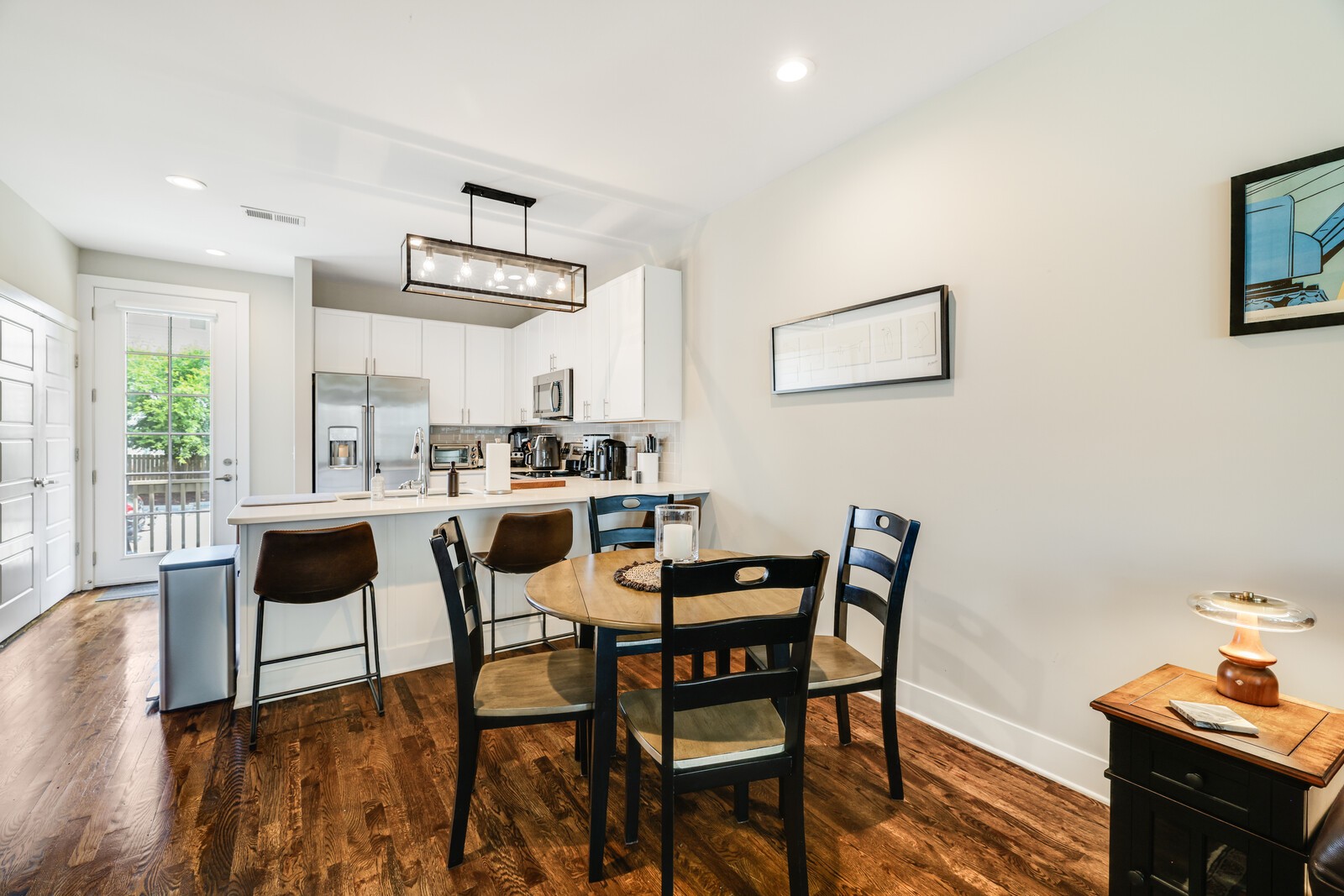 202 Porter Village Cir