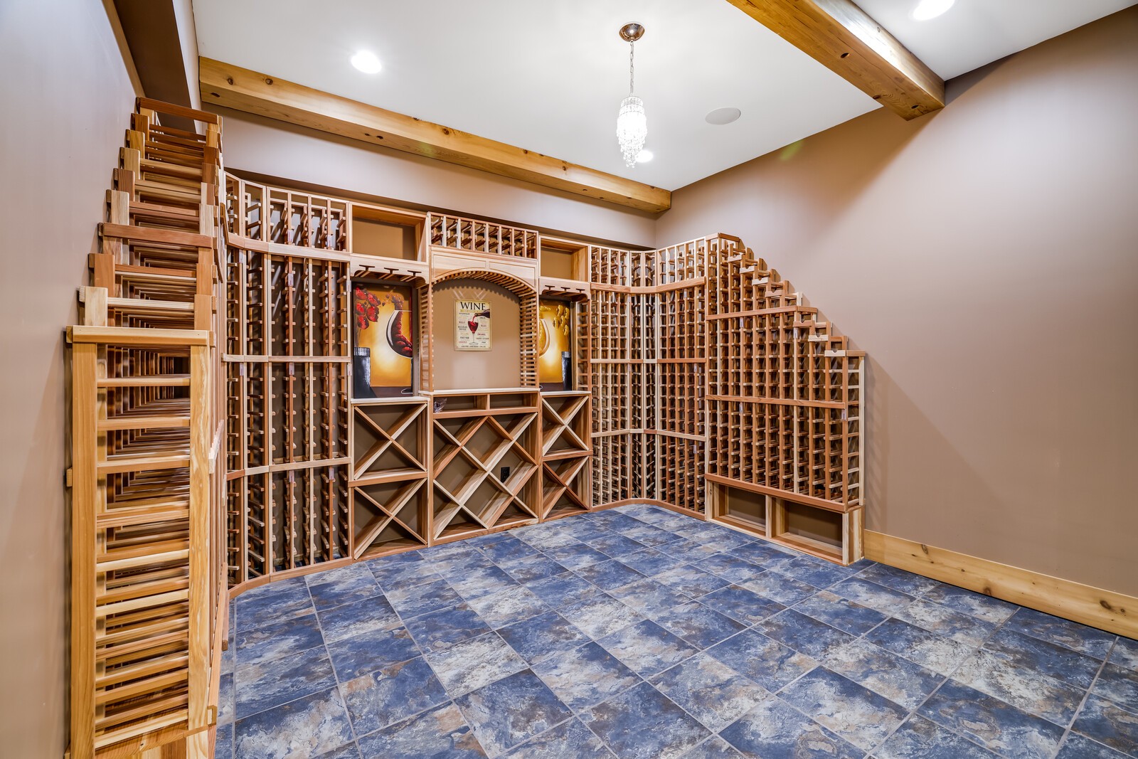 429 Summit Oaks Dr
