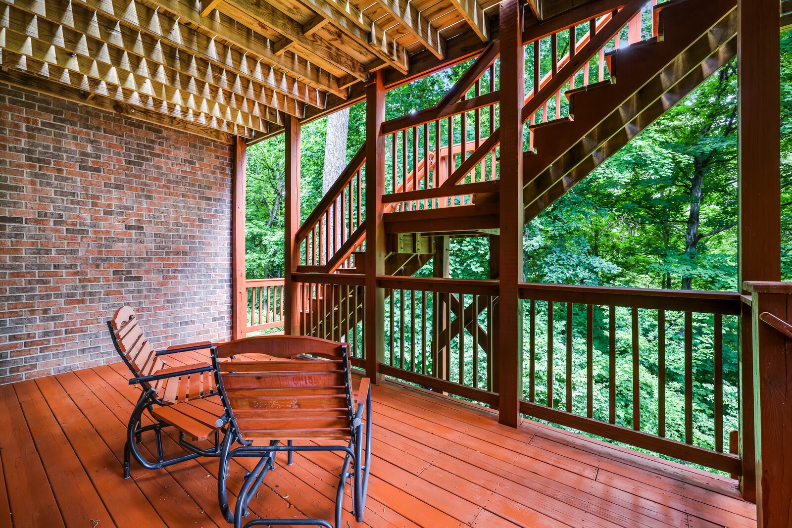 429 Summit Oaks Dr