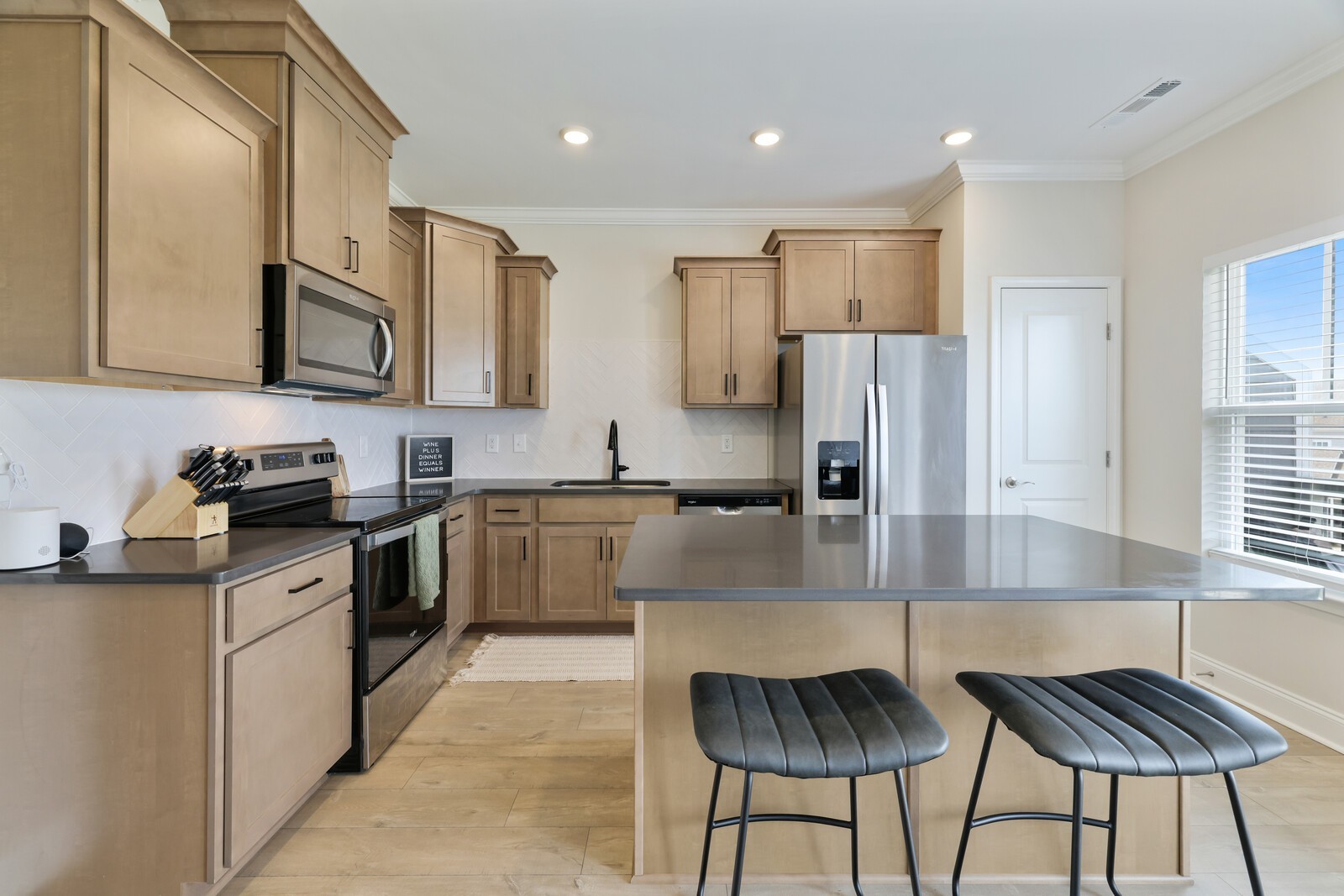 362 Savoy Loop