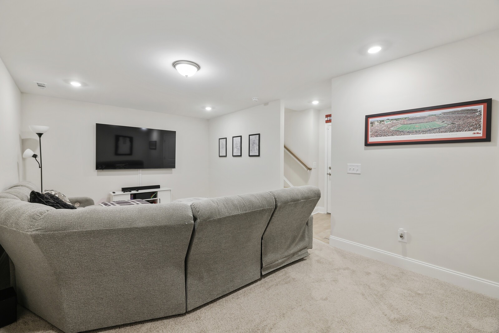 362 Savoy Loop