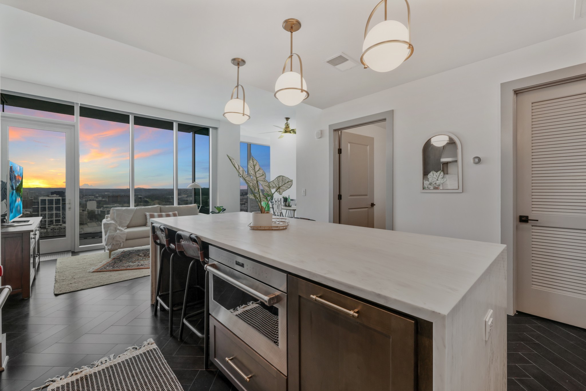 1616 West End Ave Unit: 3111