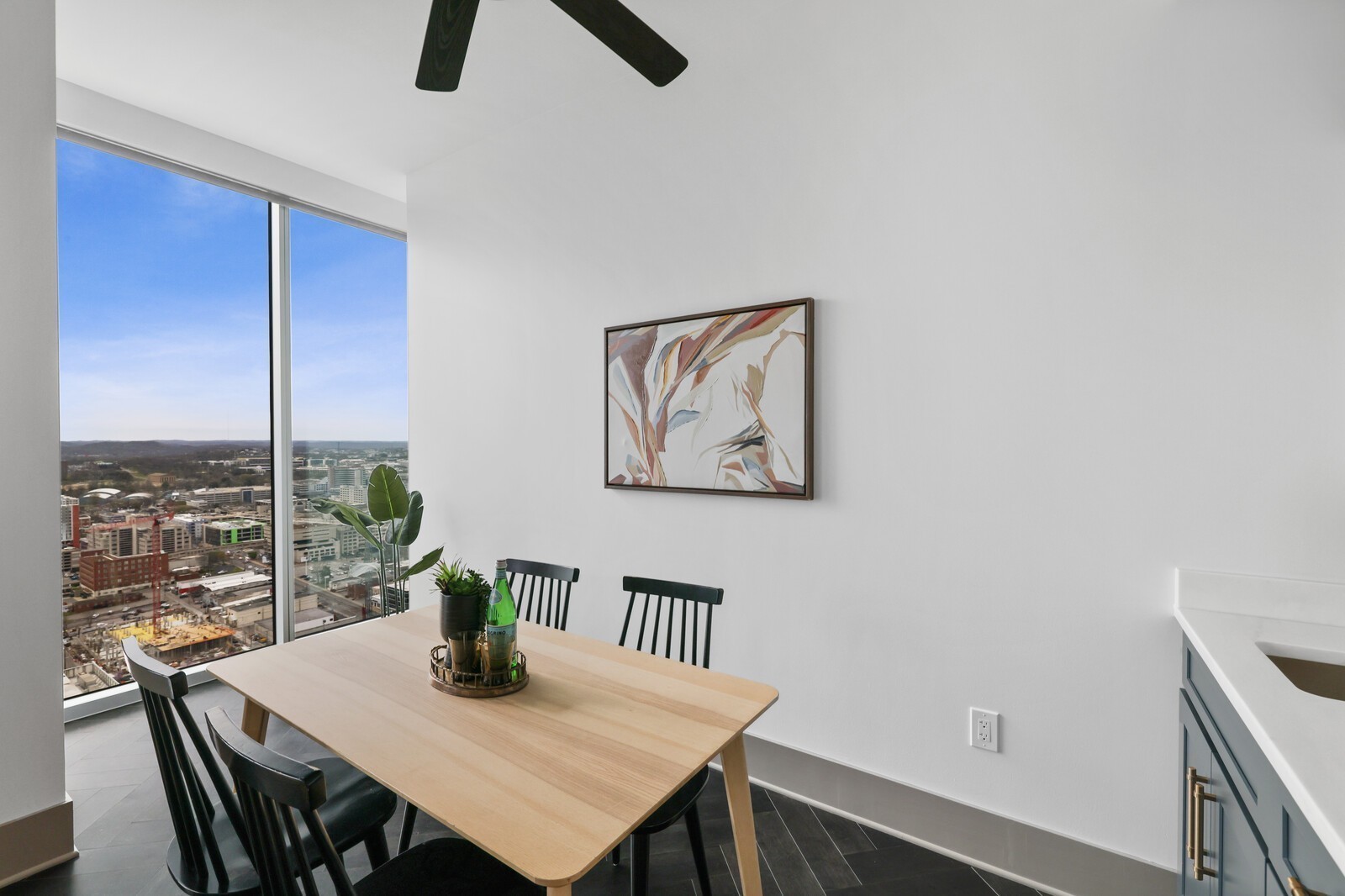 1616 West End Ave Unit: 3111