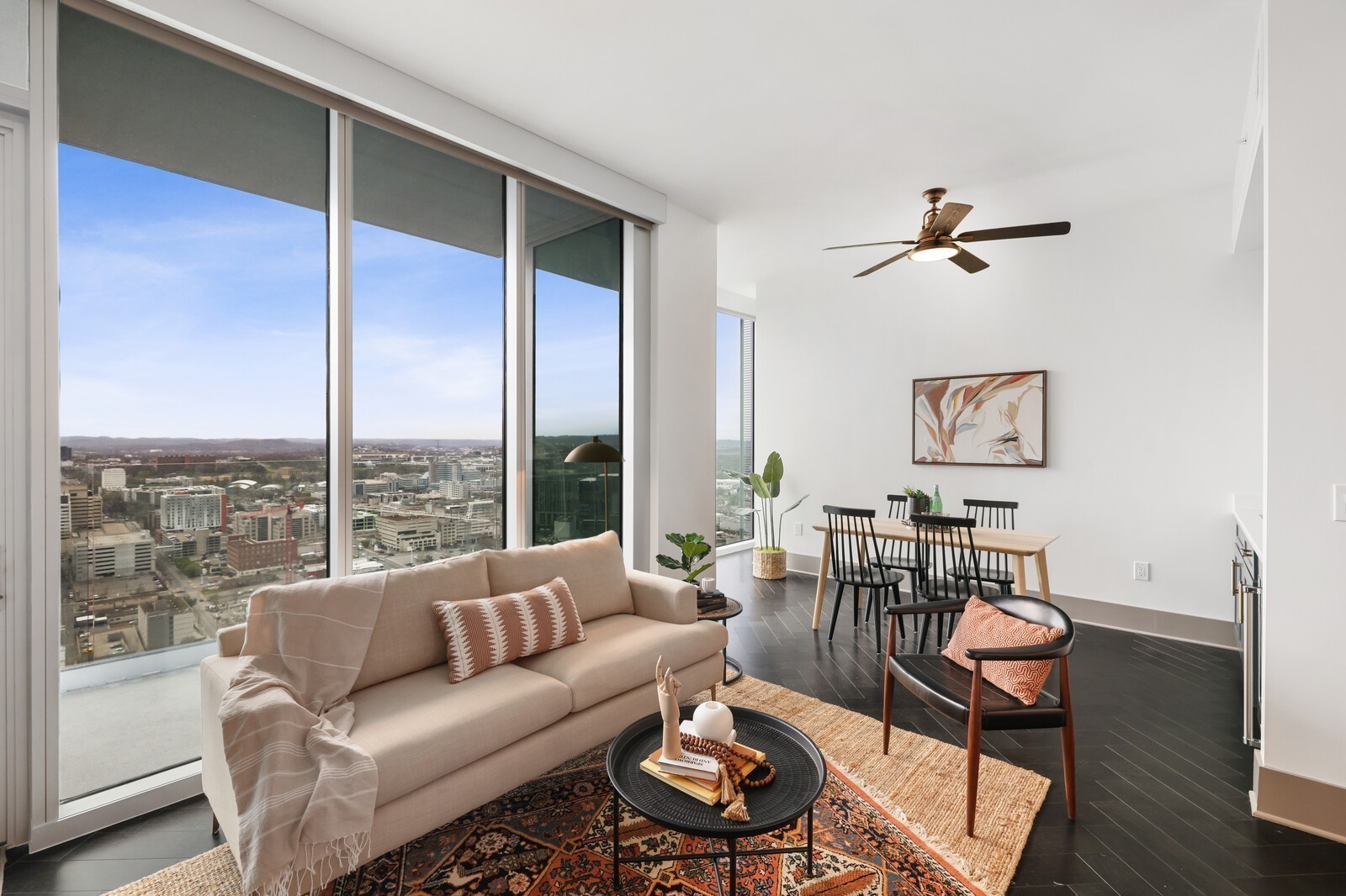 1616 West End Ave Unit: 3111