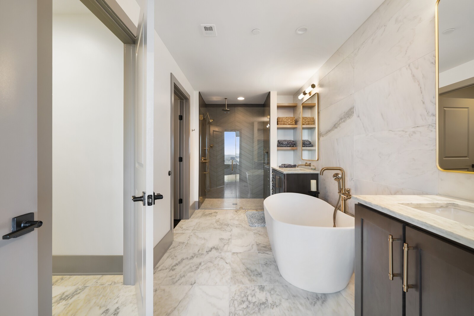 1616 West End Ave Unit: 3111