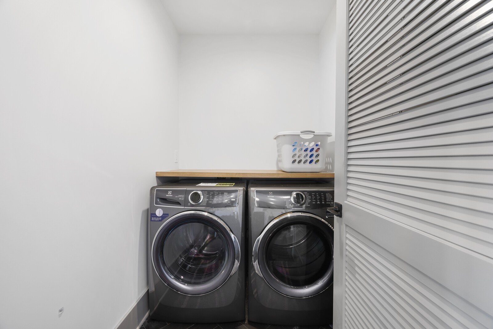 1616 West End Ave Unit: 3111
