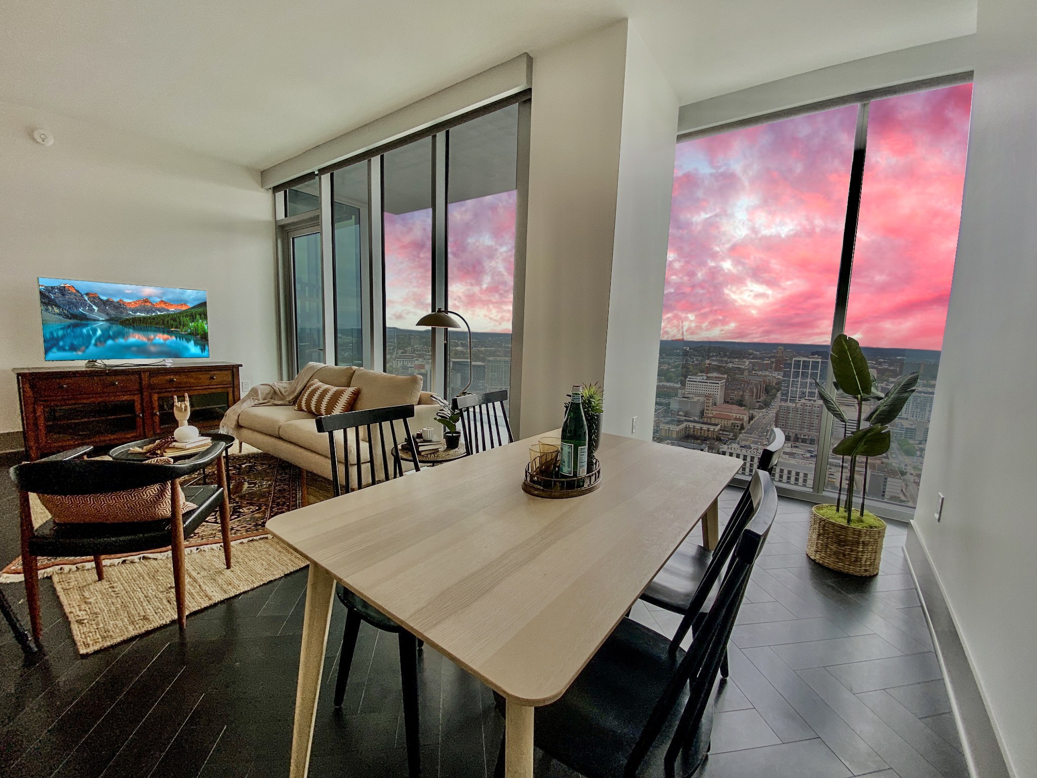 1616 West End Ave Unit: 3111