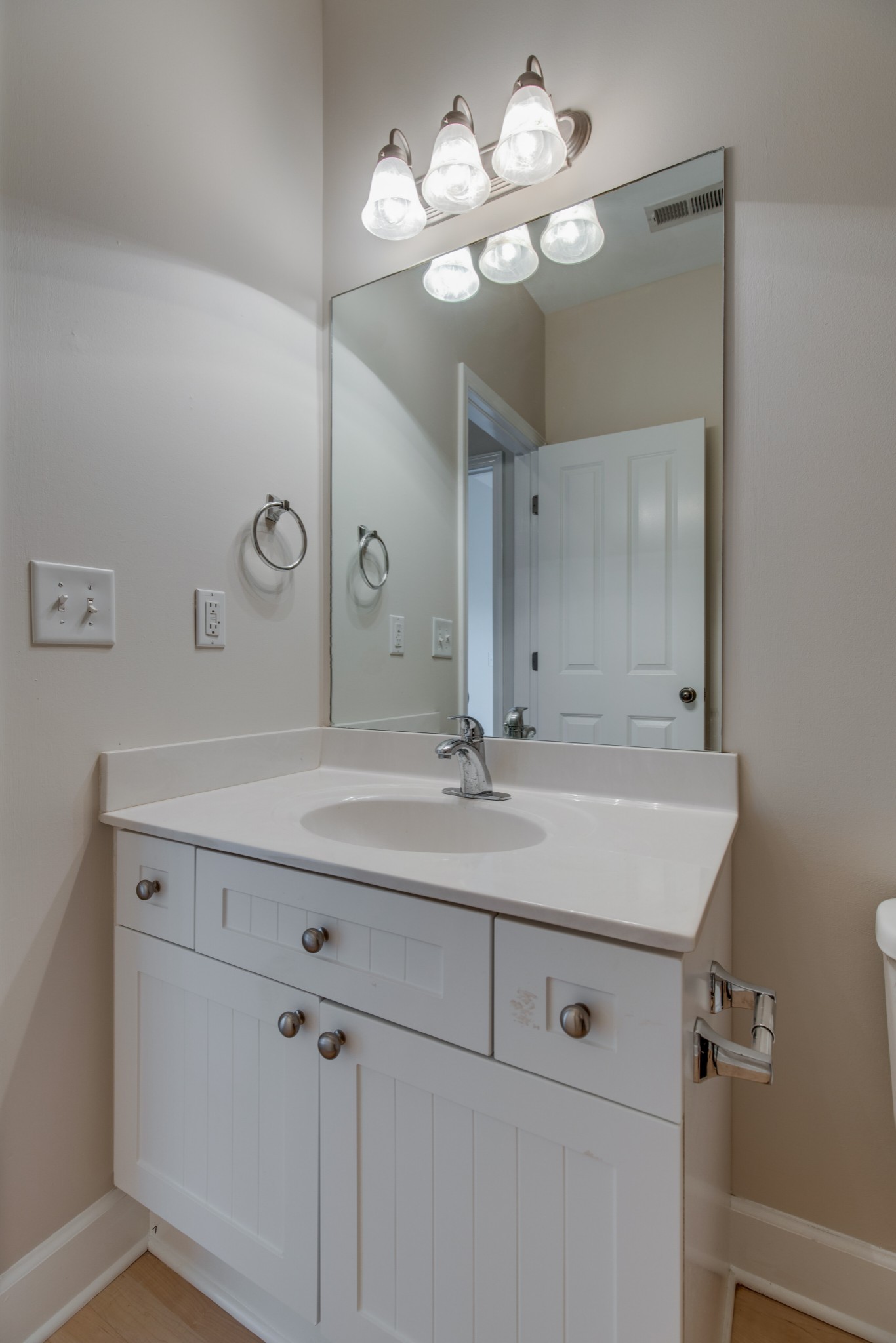 7005 Lenox Village Dr Unit: C12