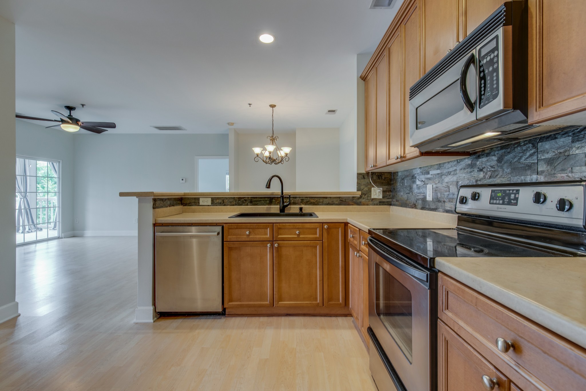 7005 Lenox Village Dr Unit: C12