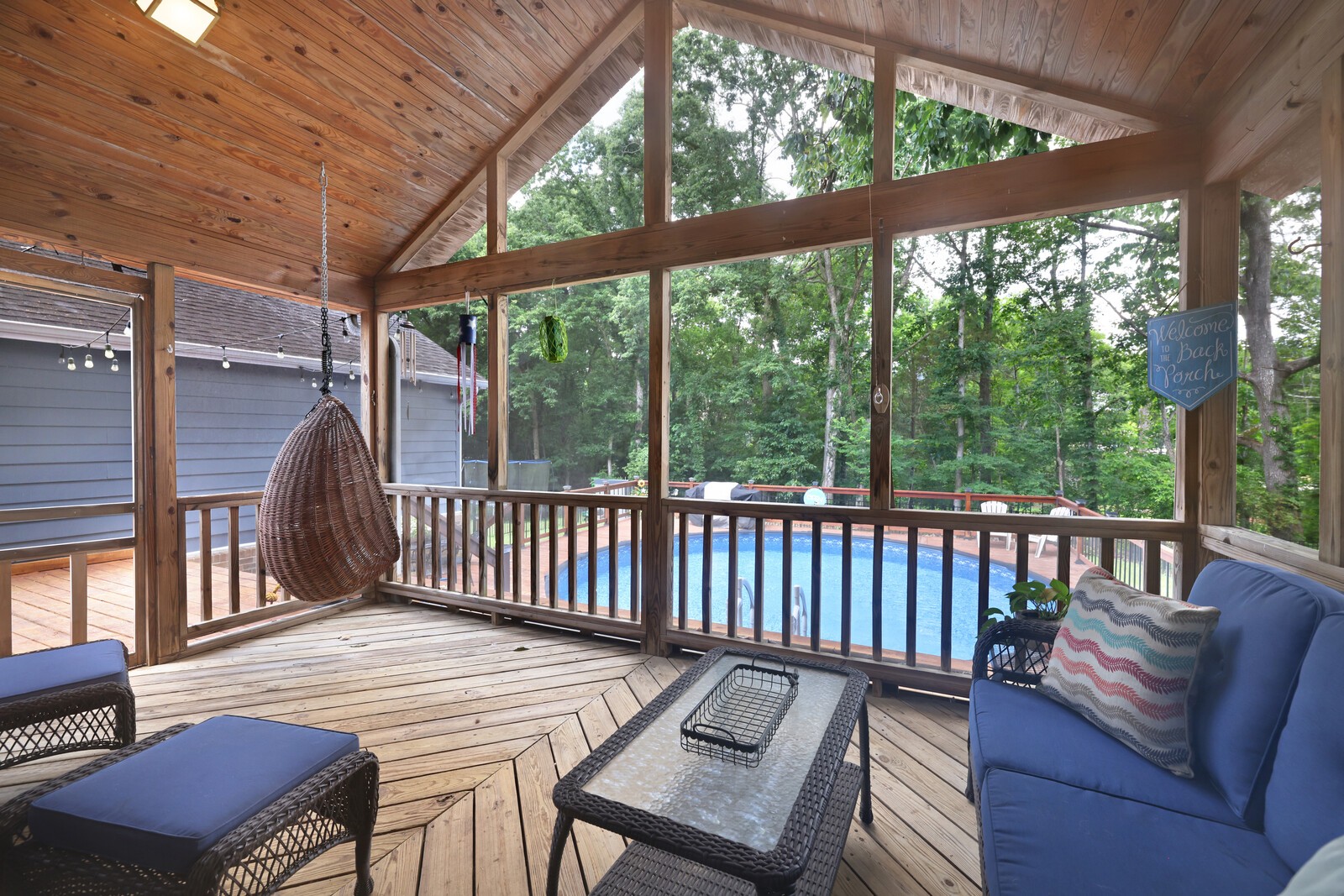 112 Deerfield Dr