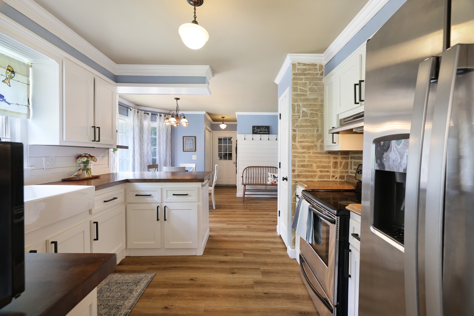 112 Deerfield Dr