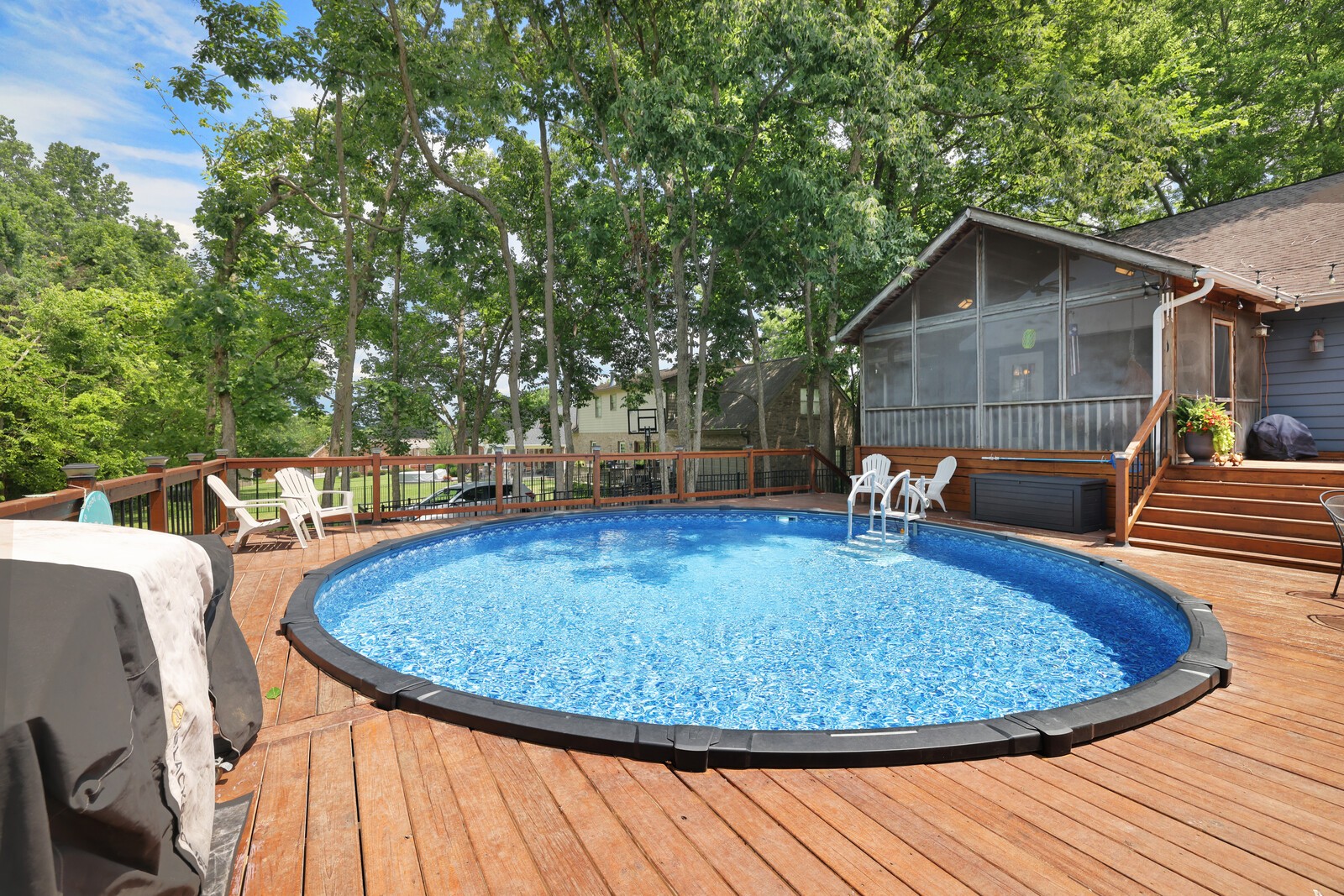 112 Deerfield Dr
