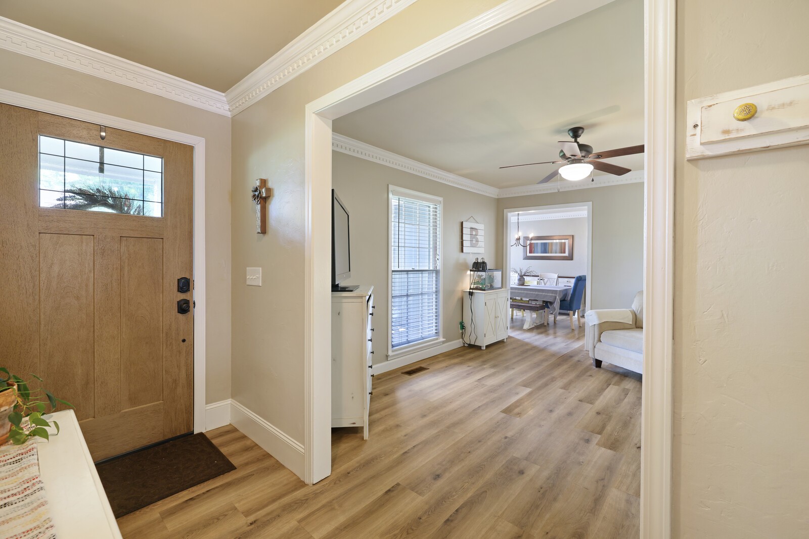 112 Deerfield Dr