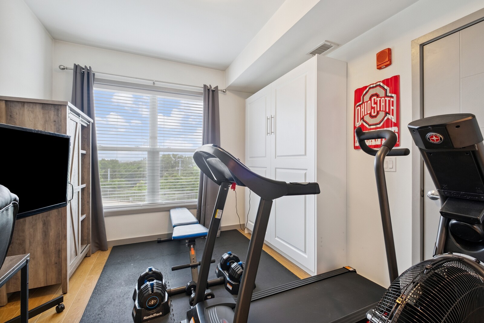 400 Herron Dr Unit: 219
