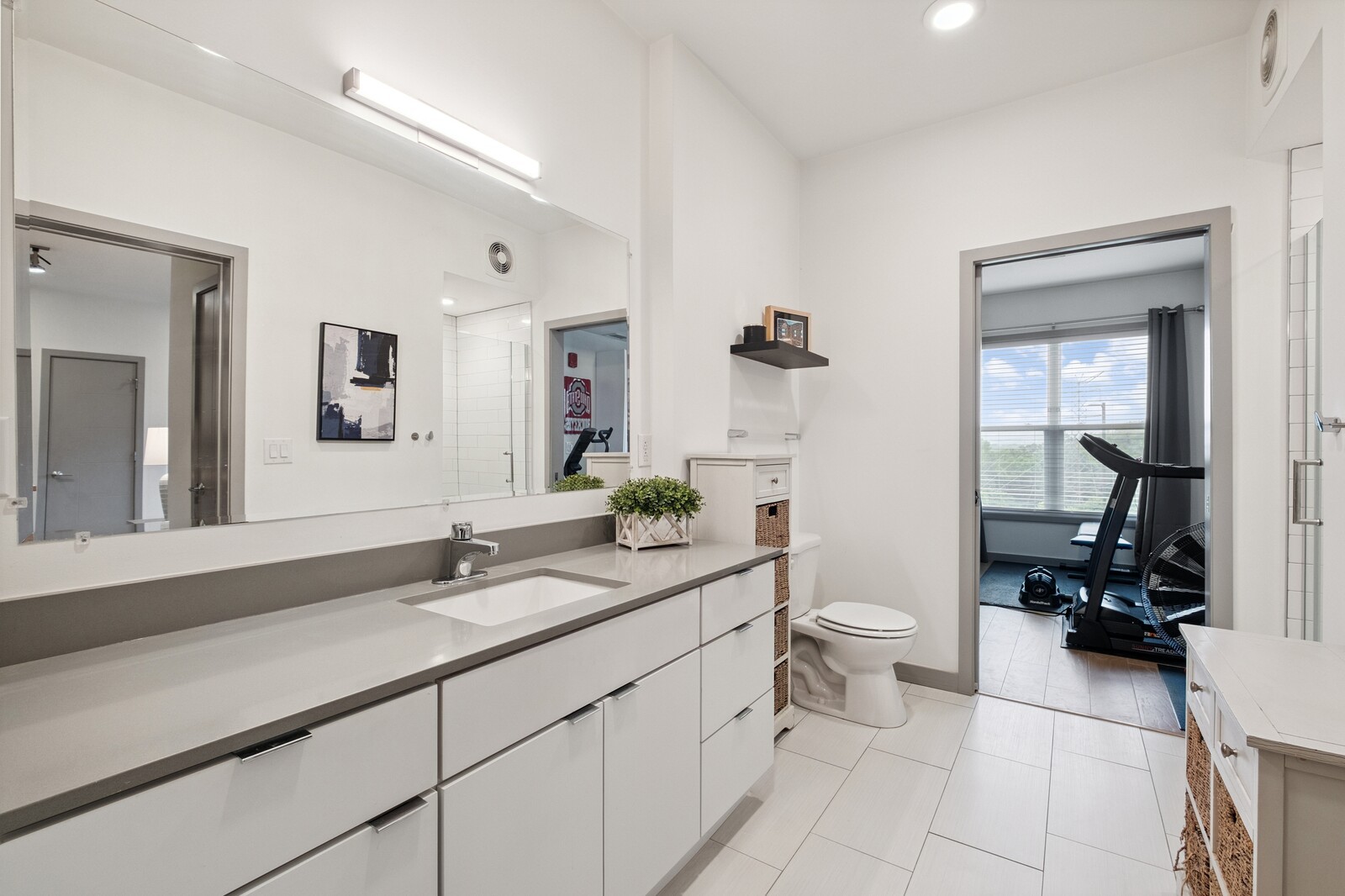 400 Herron Dr Unit: 219