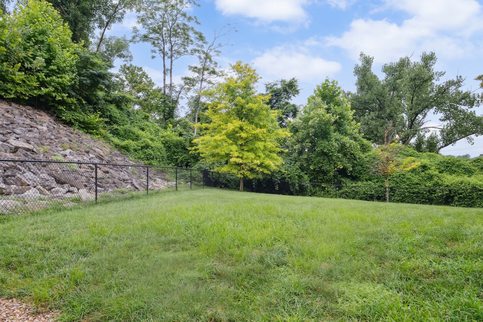 400 Herron Dr Unit: 219