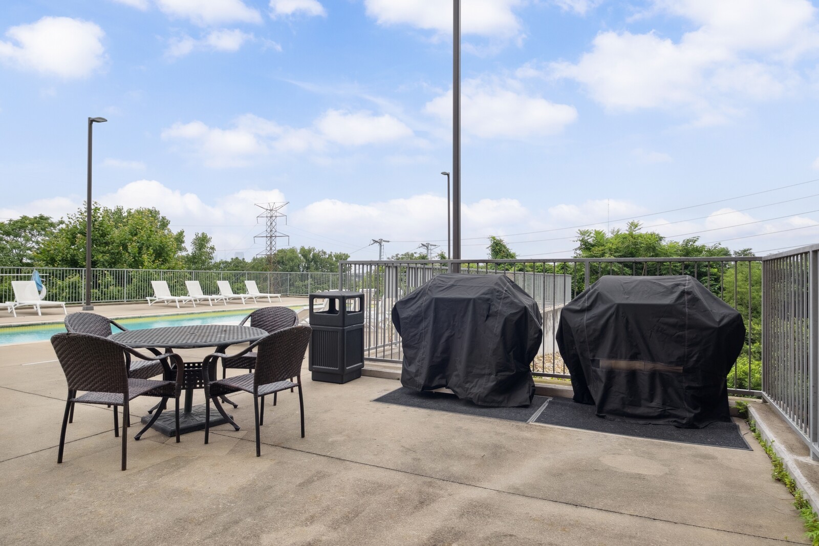 400 Herron Dr Unit: 219