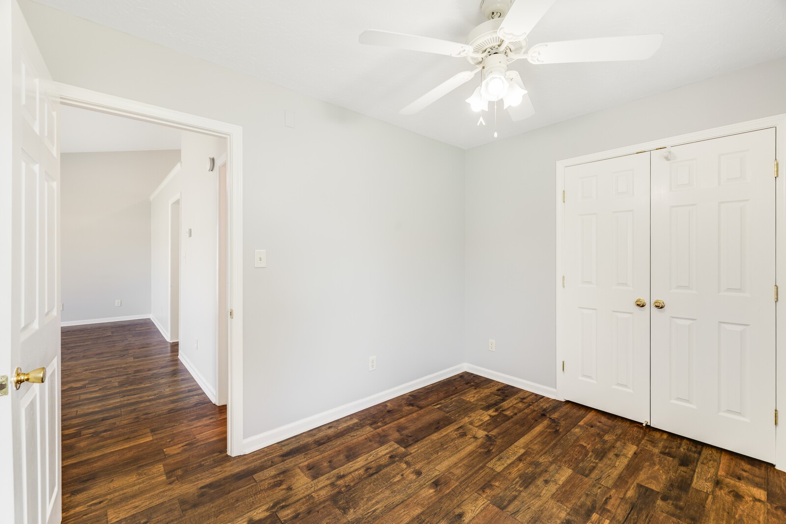 608 Seaford Ct