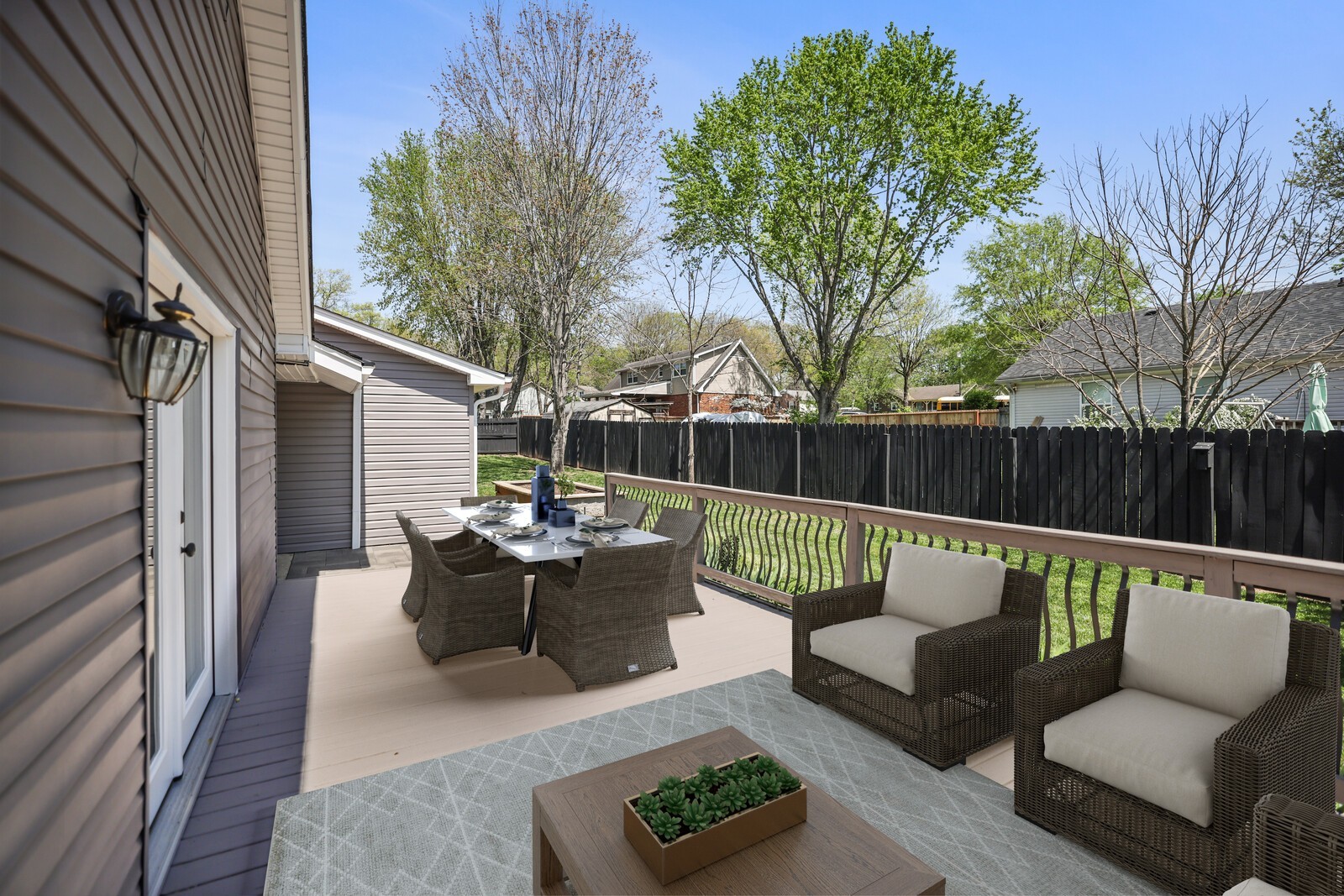 1013 Dortch Ln