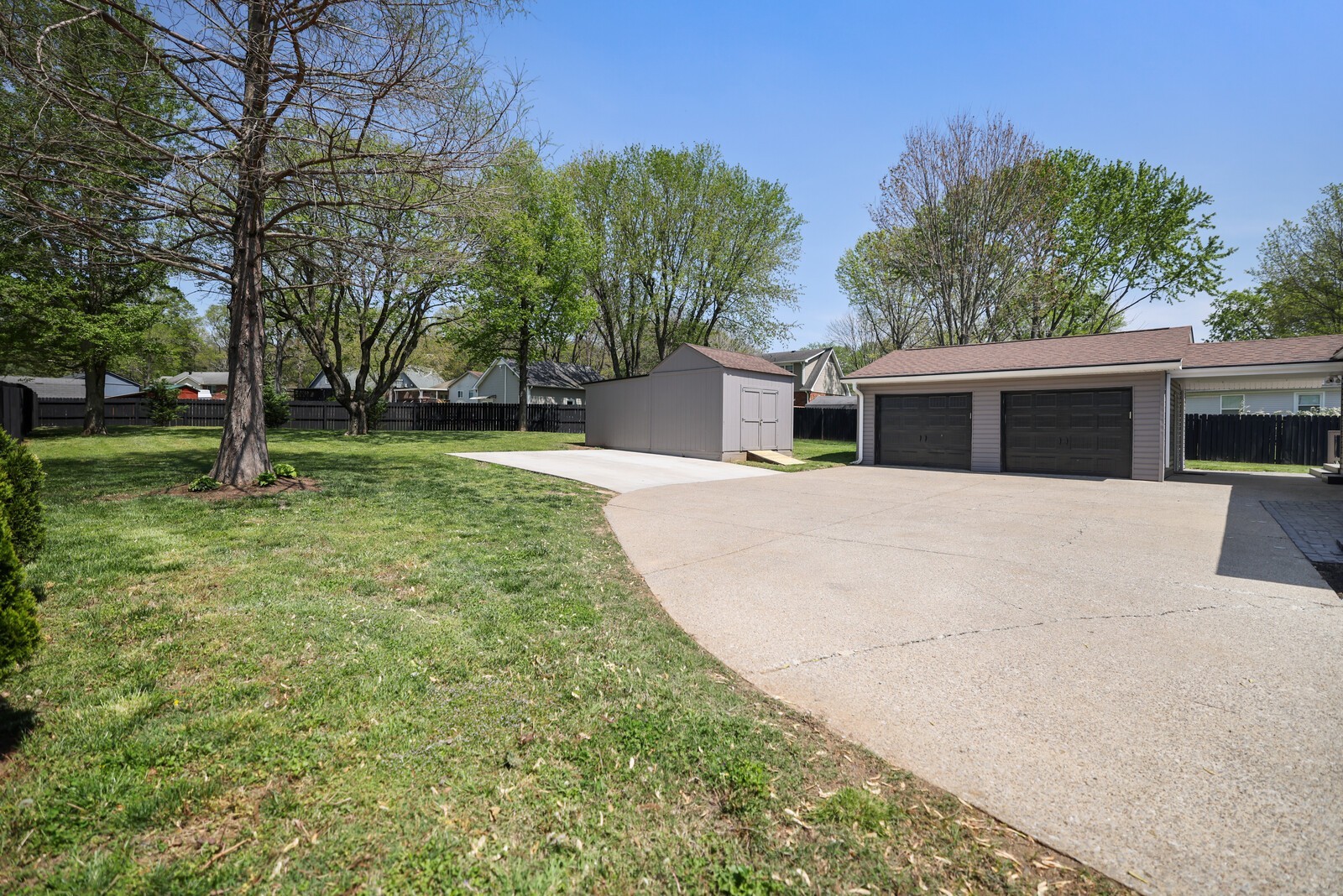 1013 Dortch Ln