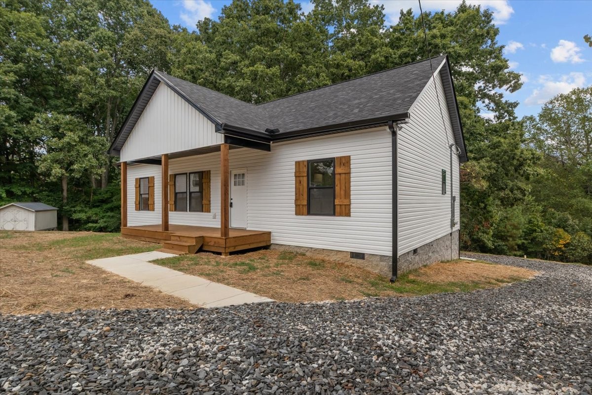 3119 Country Side Dr