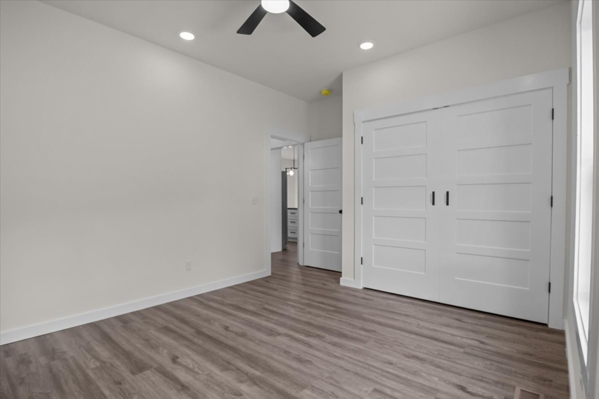 3119 Country Side Dr