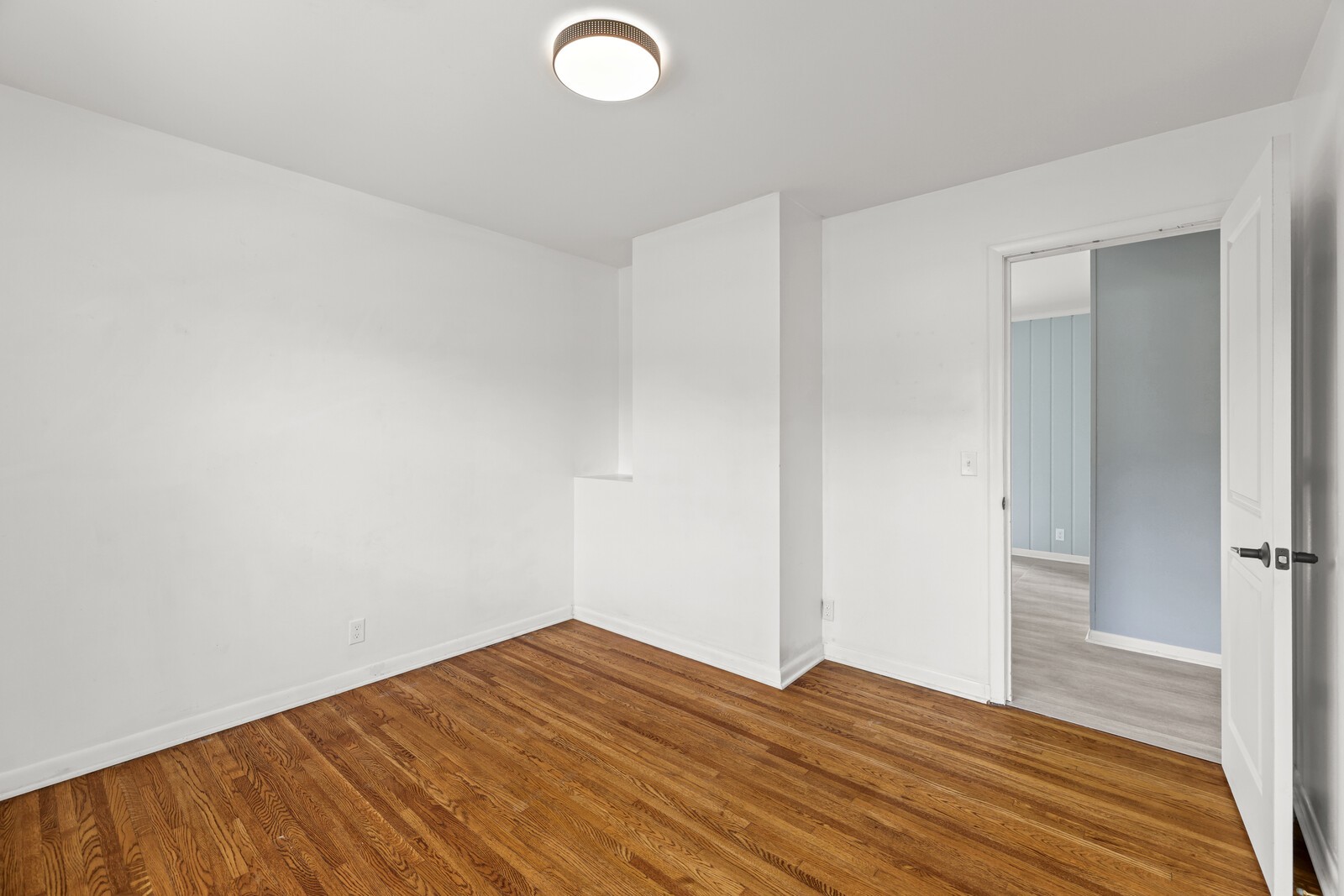 111 Wessington Pl
