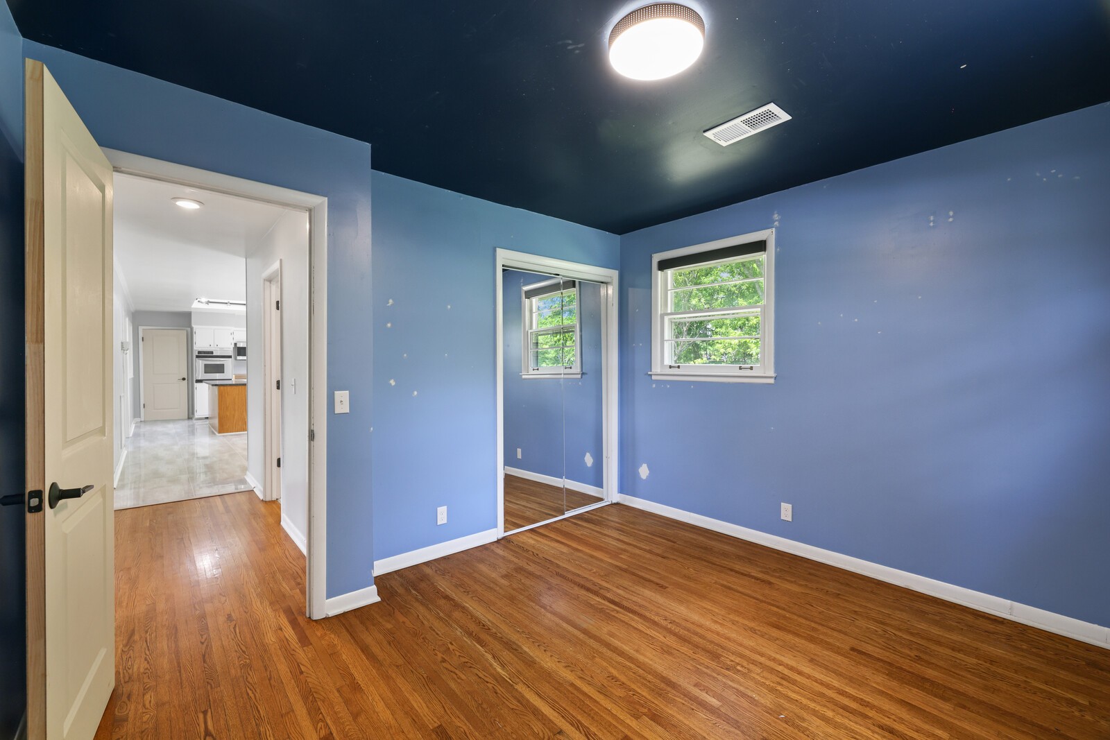 111 Wessington Pl