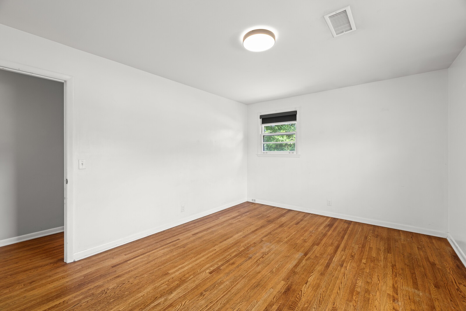 111 Wessington Pl