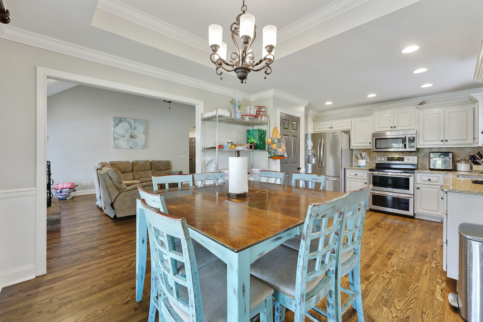 1098 Bradshaw Rd