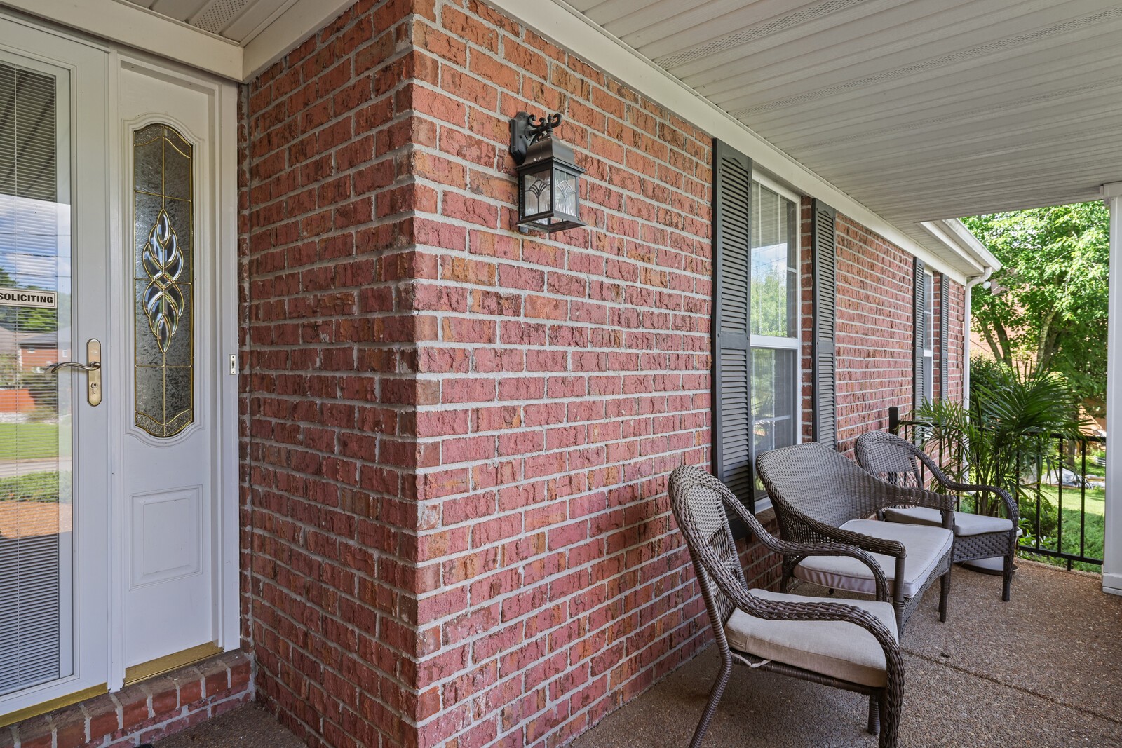 404 Spring Hill Dr