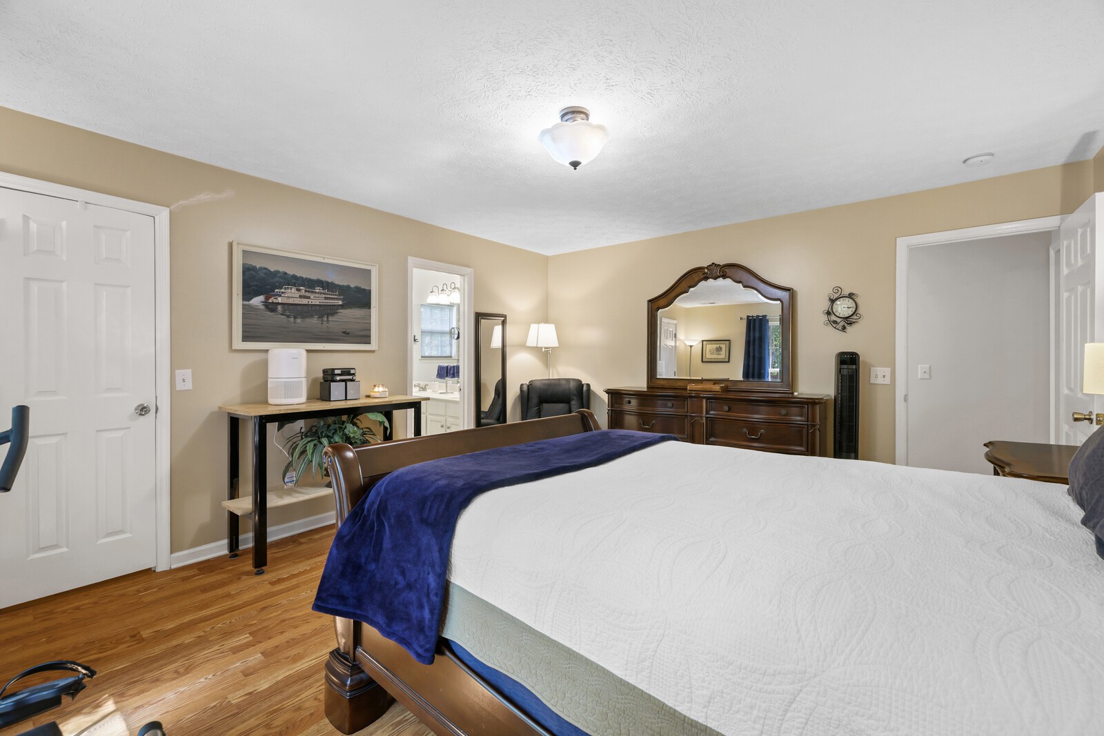 404 Spring Hill Dr