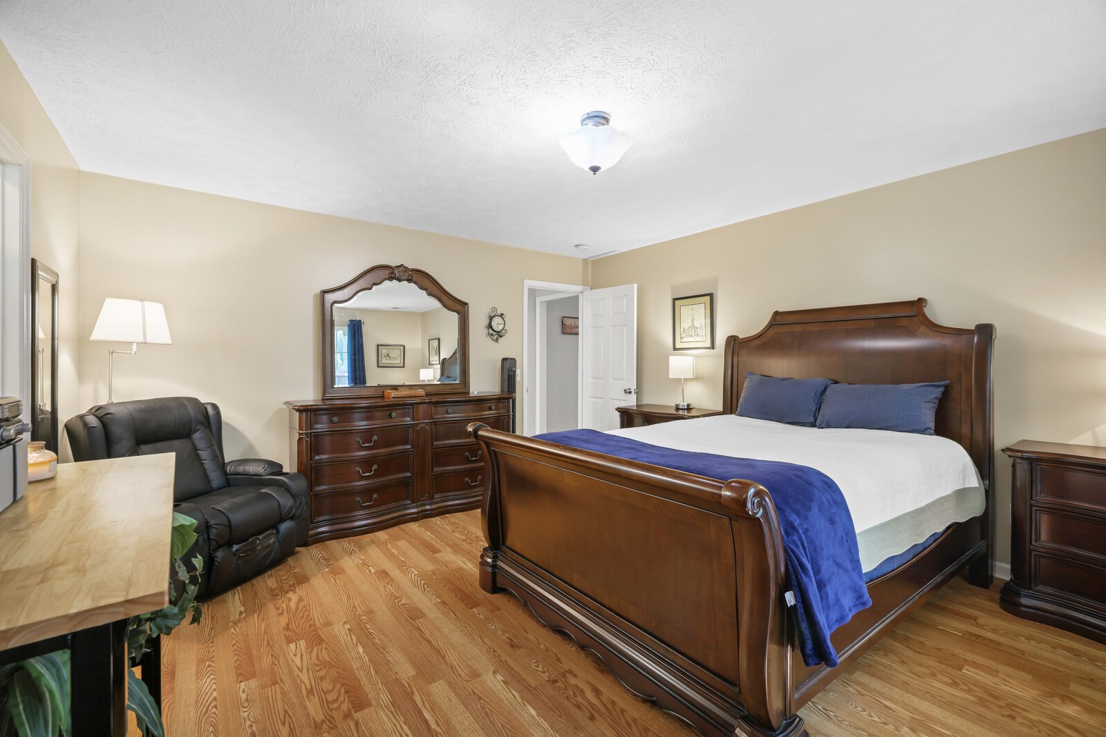 404 Spring Hill Dr