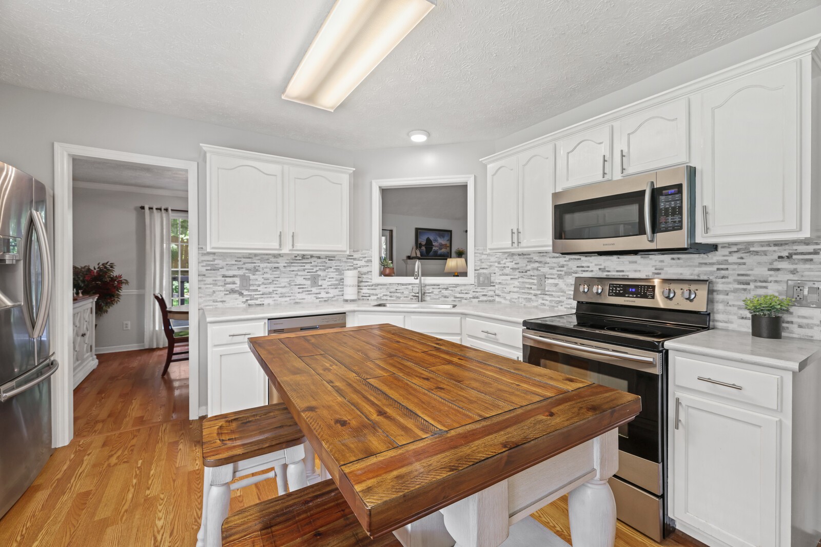 404 Spring Hill Dr