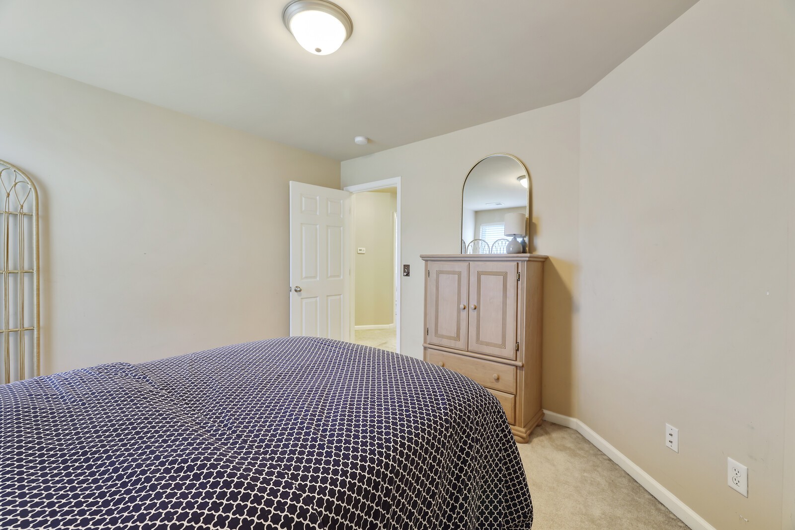 105 Sleepy Hollow Ct