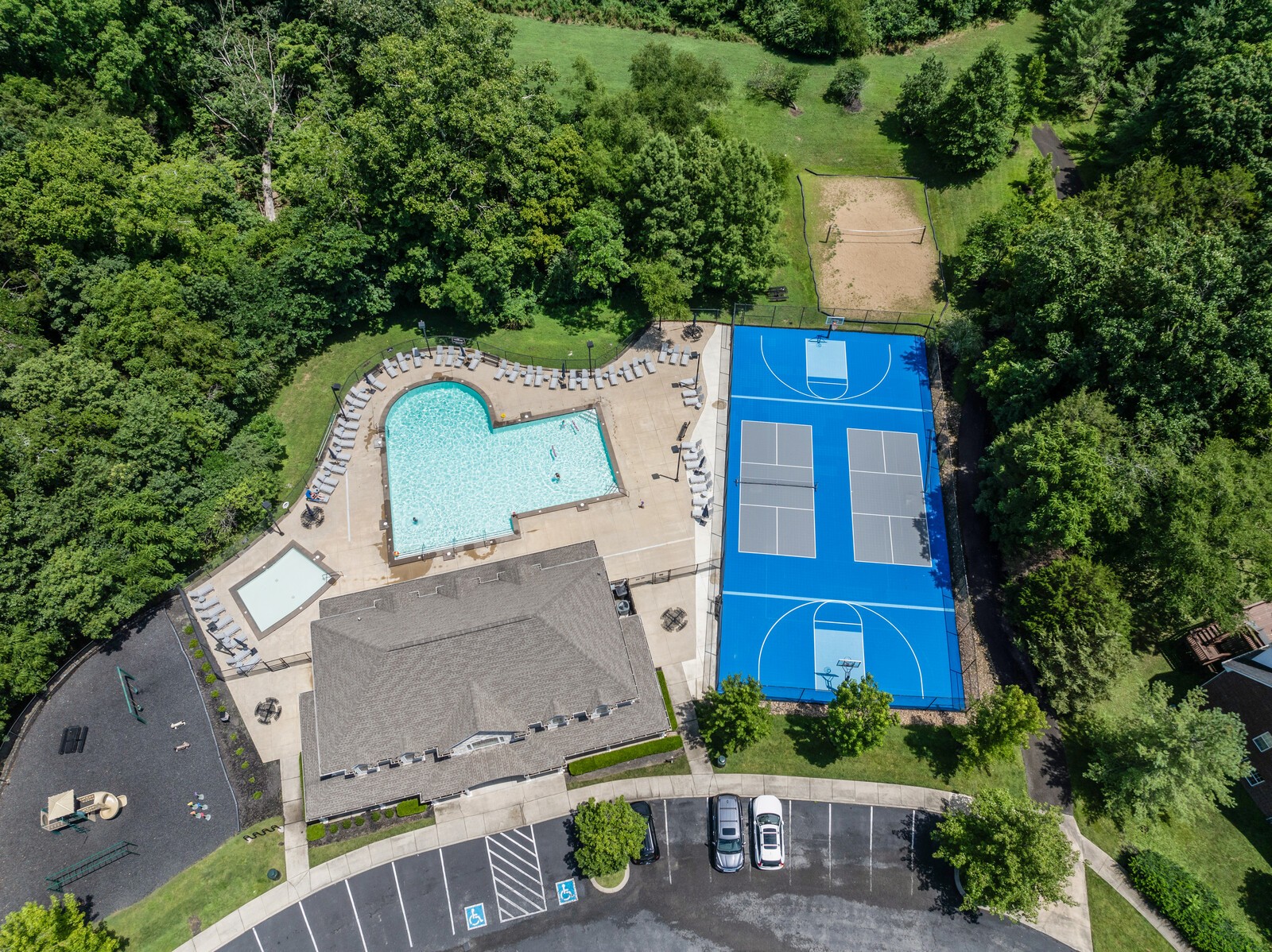 105 Sleepy Hollow Ct