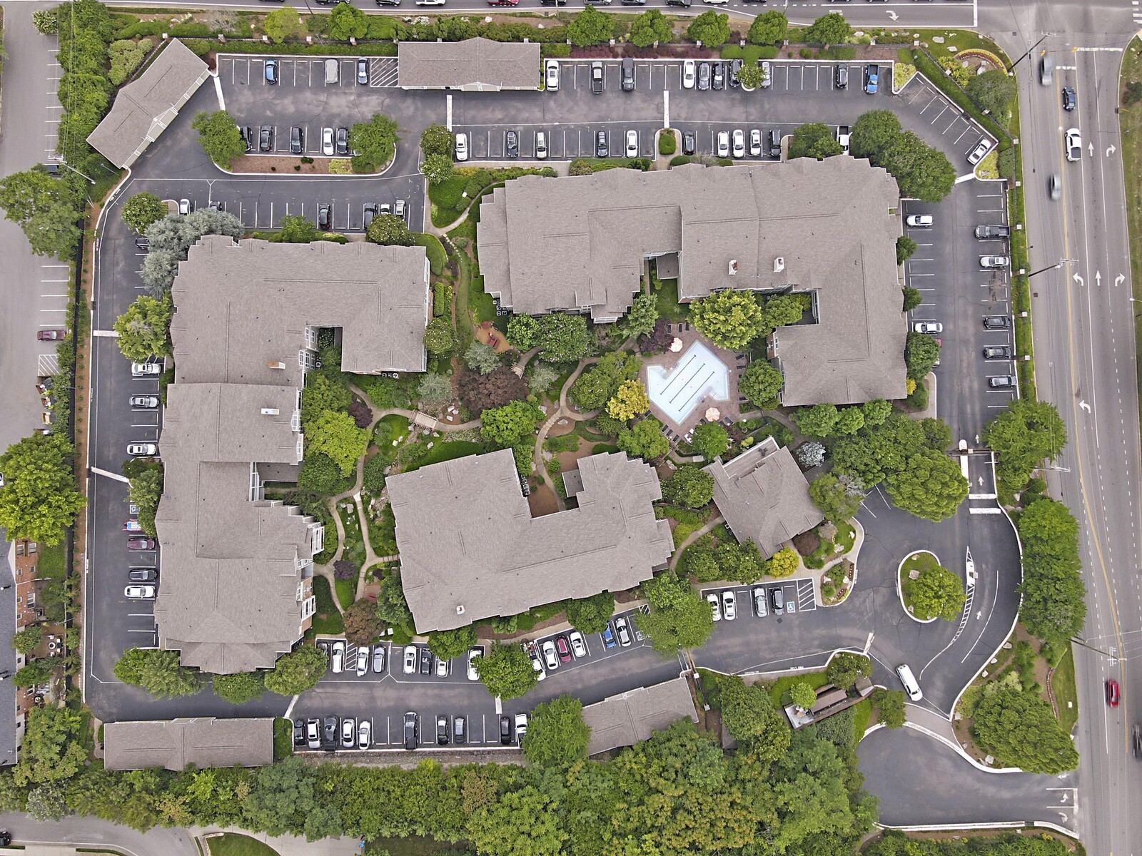 2025 Woodmont Blvd Unit: 338
