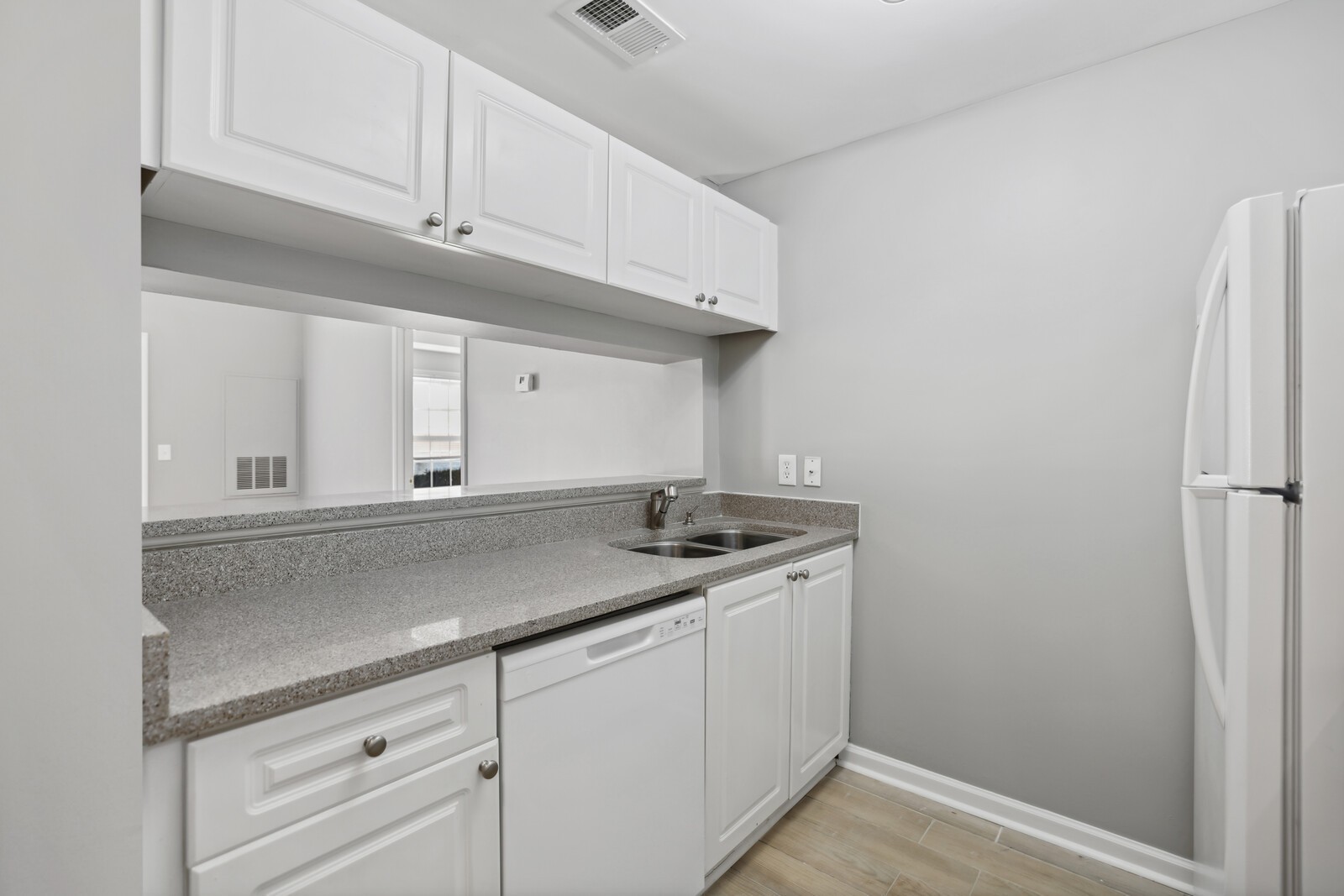 2025 Woodmont Blvd Unit: 338