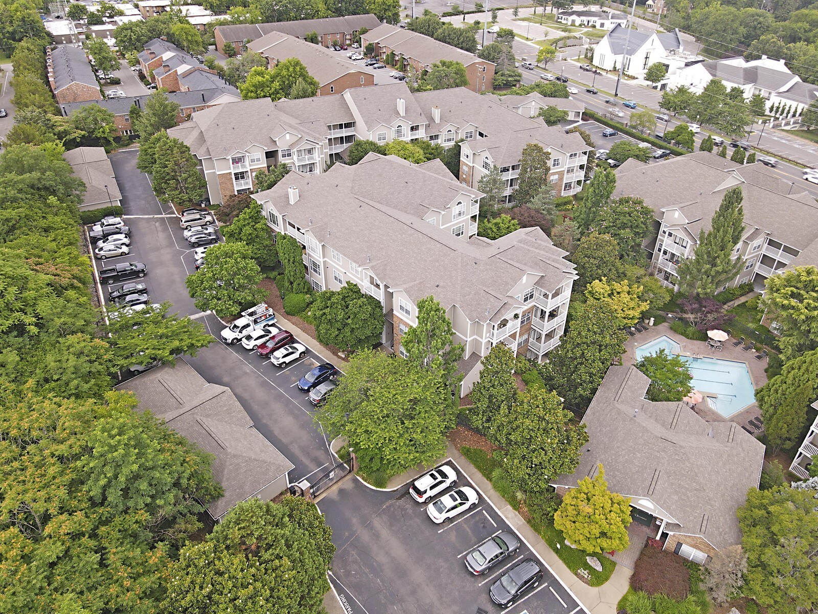 2025 Woodmont Blvd Unit: 338