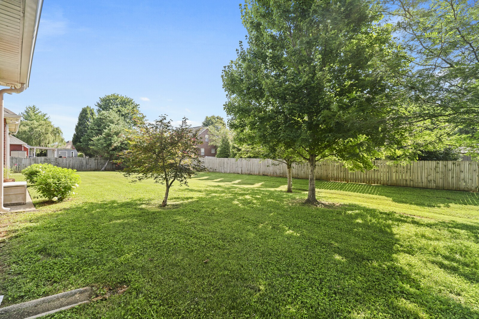 2638 English Hill Dr