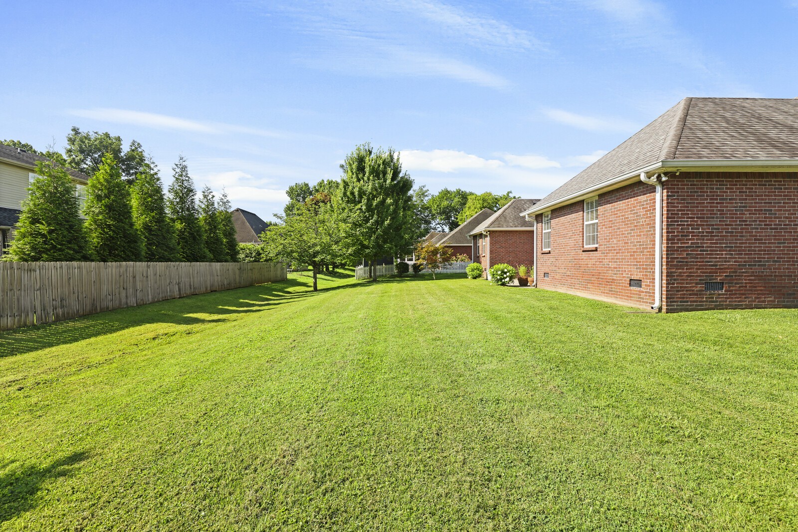 2638 English Hill Dr