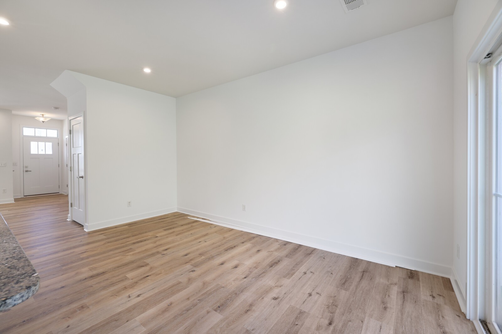 4316 Summercrest Blvd Unit: 713