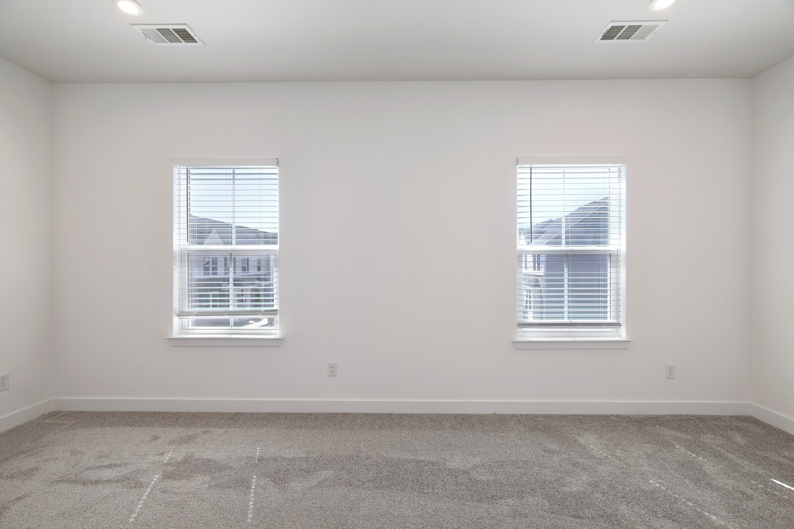 4316 Summercrest Blvd Unit: 713