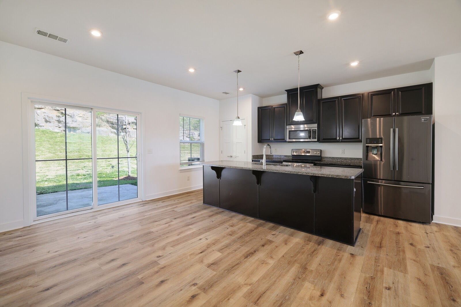 4316 Summercrest Blvd Unit: 713