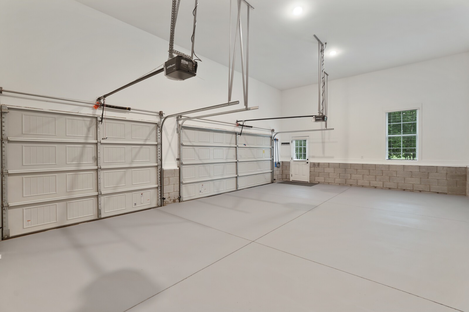 1736 Saundersville Rd