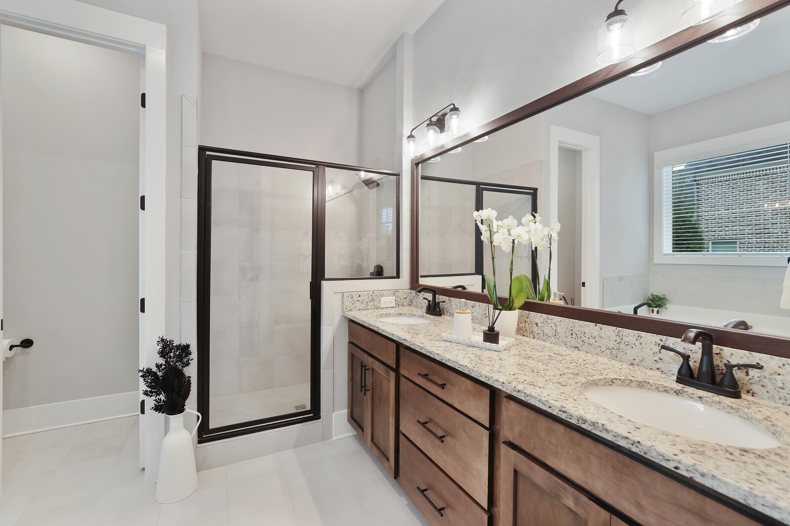 1736 Saundersville Rd