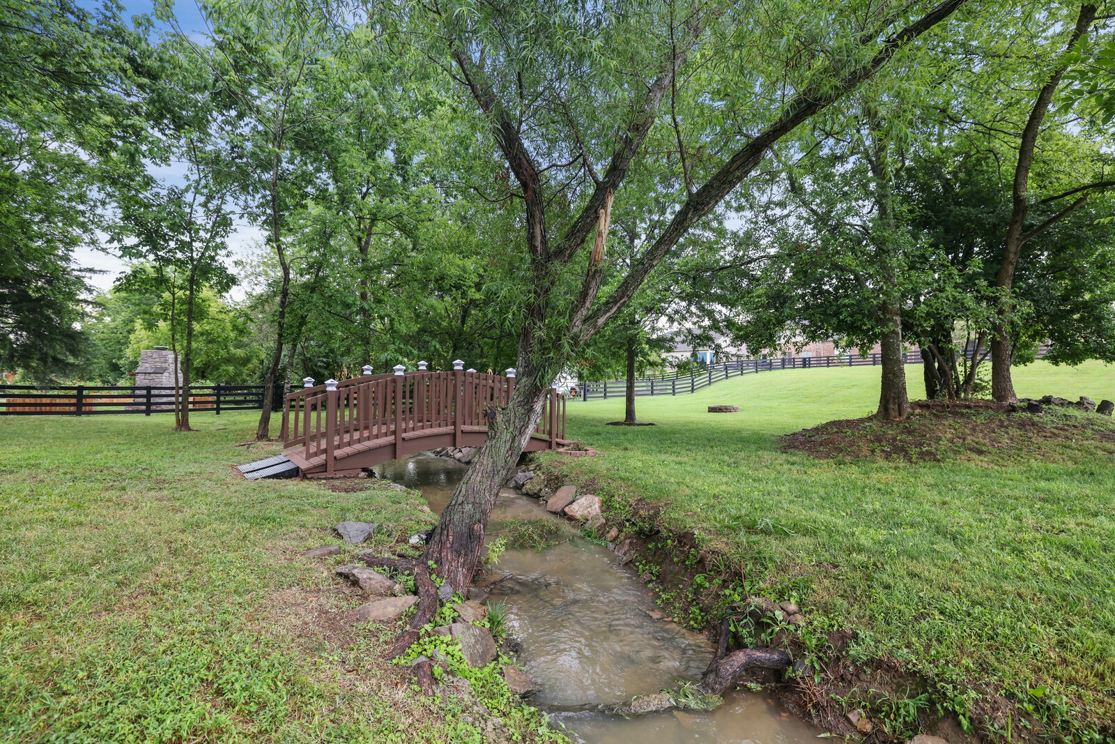 1736 Saundersville Rd